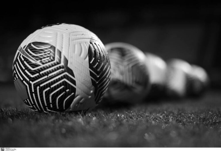 Βυθίστηκε σκάφος με πέντε πoδοσφαιριστές – Ένας νεκρός