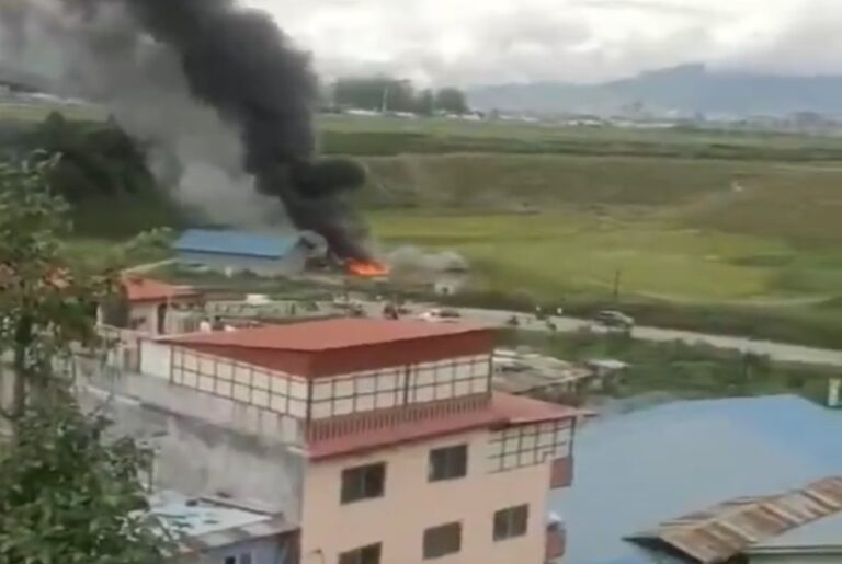 Νεπάλ: Τουλάχιστον 18 νεκροί στην συντριβή μικρού αεροπλάνου κατά την απογείωσή του