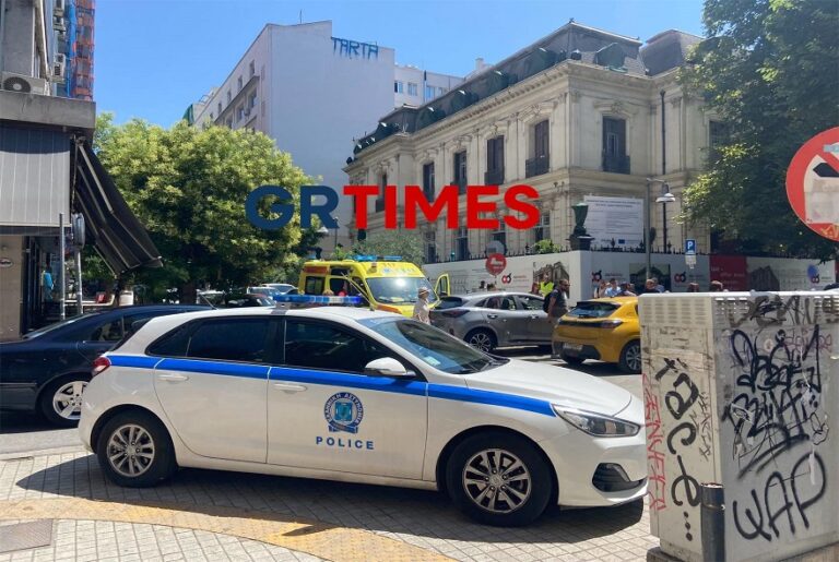 Τρίκαλα: Γιος παρέσυρε με ΙΧ και σκότωσε τη μητέρα του