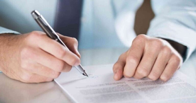 Πενθήμερο τέλος: Ήρθε για να μείνει η εξαήμερη εργασία – Ποιους αφορά, τι αλλάζει στο ημερομίσθιο