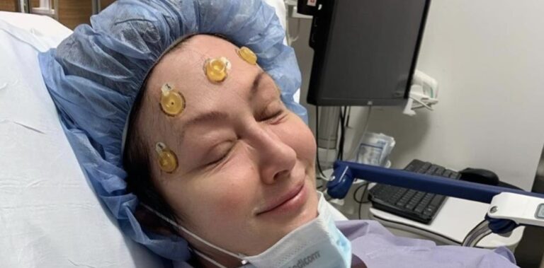 Σάνεν Ντόχερτι: H τελευταία επιθυμία για την κηδεία της – «Υπάρχουν άνθρωποι που θα εμφανιστούν και δεν τους θέλω εκεί»