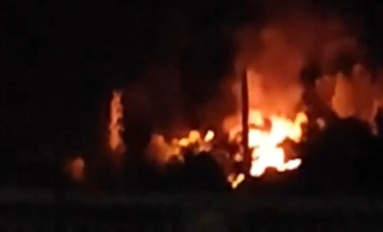 Πυροσβεστική: Υπό μερικό έλεγχο η φωτιά στου Φιλοπάππου