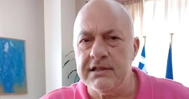 Αχιλλέας Μπέος για ΠΑΣΟΚ: «Αποφάσισα να κατέβω και εγώ για πρόεδρος – Ας μπούμε καμιά δεκαριά μπας και βρούμε προκοπή»