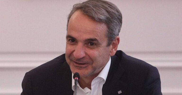 Μητσοτάκης: «Δεν καταργείται η πενθήμερη εργασία και το 40ωρο στην Ελλάδα»