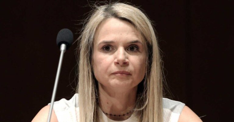 Μιλένα Αποστολάκη: «Νιώθω έτοιμη για πρωθυπουργός»