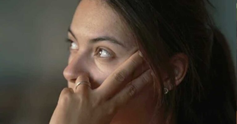 Πήγαμε να αγοράσουμε έπιπλα για το καινούριο σπίτι του γιου μου και η ακατάδεχτη νύφη μου δεν ήθελε να ακούσει τη γνώμη μου! Ο γιος μου λέει ότι έχω φοβερό γούστο! Τι να κάνω;