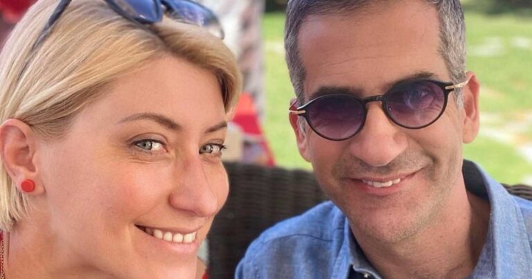 Ανακοίνωσαν τα ευχάριστα: Μεγάλες χαρές για Σία Κοσιώνη & Κώστα Μπακογιάννη 7 χρόνια μετά – «Βροχή» οι ευχές