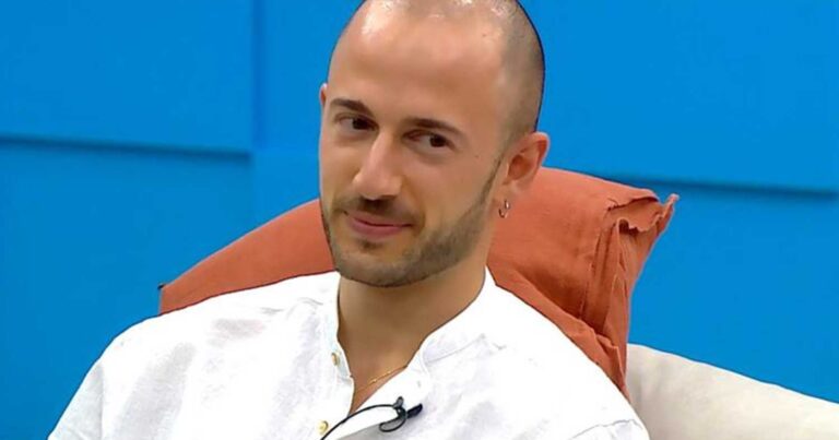 Power of love – Νίκος Πελετιέ: «Αν η γυναίκα συνεuρεθεί εpωτικά χωρίς συναίσθημα σημαίνει ότι καταστράφηκε η ψυχή της»