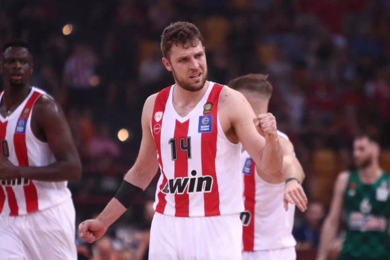 Ραγδαίες εξελίξεις με τον Σάσα Βεζένκοφ