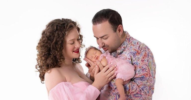 Μαυρίκιος Μαυρικίου: «Κάπως έτσι ξυπνάμε πλέον»! Το βίντεο με την κόρη του, Ιωάννα – Μελωδία