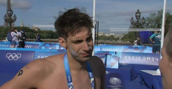 Τολμηρός ο Κυνηγάκης: «Ήπια το νερό του Σηκουάνα, αν πάθω κάτι, έπαθα»