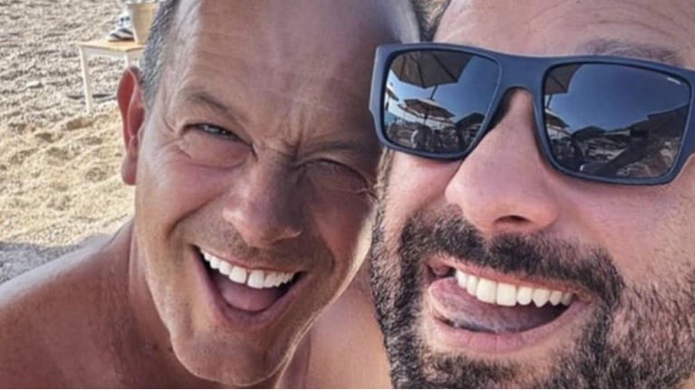 Φωκάς Ευαγγελινός & Μιχάλης Μαρίνος μαζί στη Λευκάδα – Οι φωτογραφίες από τις διακοπές τους