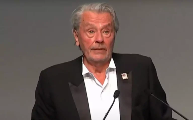 Αλέν Ντελόν: Ήθελε να φύγει από τη ζωή με εuθανασία