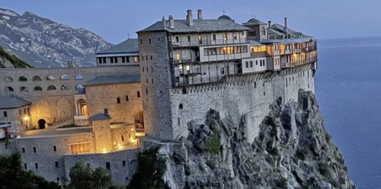 Άγιος Όρος: Νέος διοικητής του ο Αλκιβιάδης Στεφανής