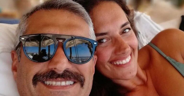 Νόνη Δούνια & Κυριάκος Μουρατίδης: Αποχαιρέτησαν την κόρη τους, Ρία που έφυγε στο εξωτερικό