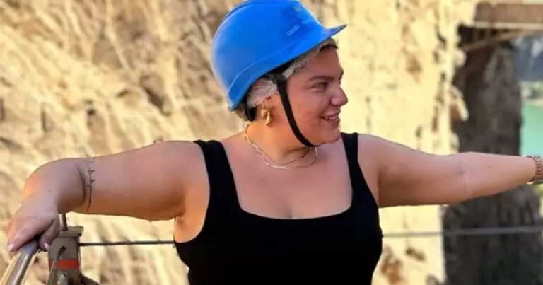 Δανάη Μπάρκα: Έκανε πεζοπορία τριών ωρών σε μέρος που λίγοι τολμούν να δıασχίσουν  – «Σου κóβεı την ανάσα»