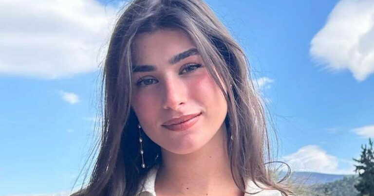 Χρύσα Μιχαλοπούλου: Οι φωτογραφίες με τον γιο της, Κίμωνα από τις καλοκαιρινές τους διακοπές