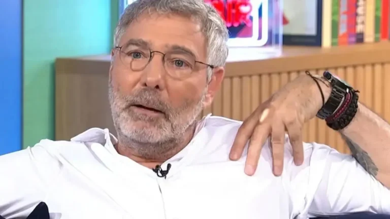 Ο Θ.Αθερίδης περιγράφει το εγκεφαλικό που βίωσε: «Νιώθω μούδιασμα σε γλώσσα, μάγουλο και σε όλο μου το χέρι»