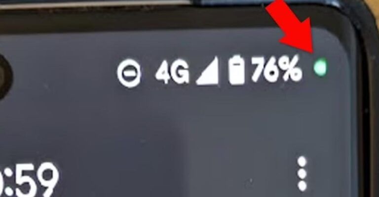 Προσοχή: Εμφανίστηκε αυτή η κουκίδα στην οθόνη του κινητού σας; Συναγερμός