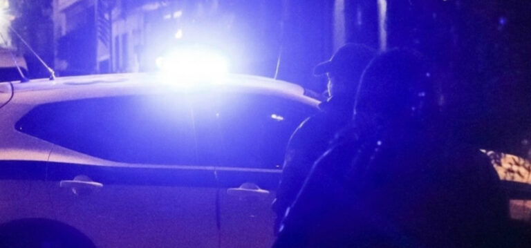 Έκρηξη σε ταβέρνα στο Περιστέρι τα ξημερώματα