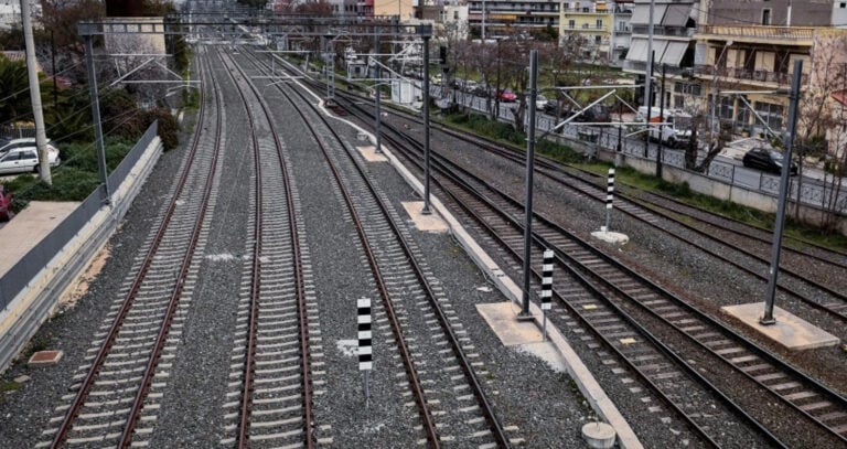 24ωρη απεργία αύριο σε όλα τα τρένα και Προαστιακό στην Ελλάδα  – Κανονικά τα δρομολόγια για αεροδρόμιο