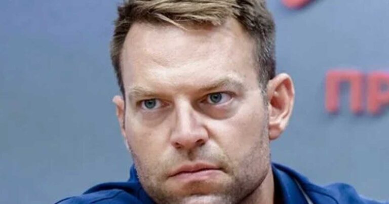 «Εξαφανίστηκε» ο Στέφανος Κασσελάκης – Δεν απαντάει στα τηλέφωνα