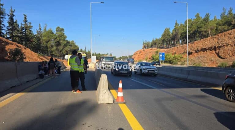 Αναστάτωση σε σχολικό λεωφορείο εν κινήσει – Άνοιξε ο πυροσβεστήρας εντός της καμπίνας
