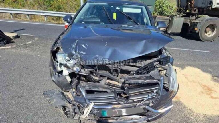 Σοβαρό τροχαίο: Οδηγός παραβίασε STOP ενώ μετέφερε τη γυναίκα του και το μωρό παιδί τους
