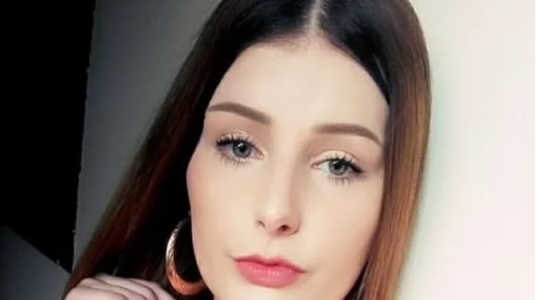 Δολοφόνnσαν 29χρονο μοντέλο ενώ περίμενε να πάρει ταξί για τα γενέθλια της κόρης της