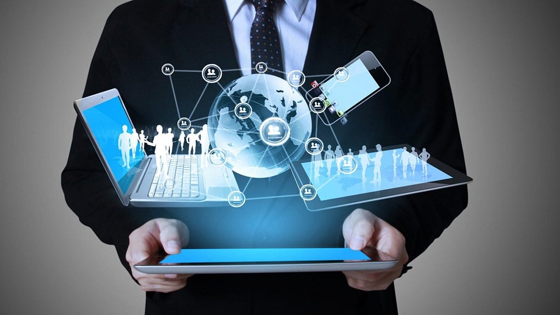 pliroforiako systima