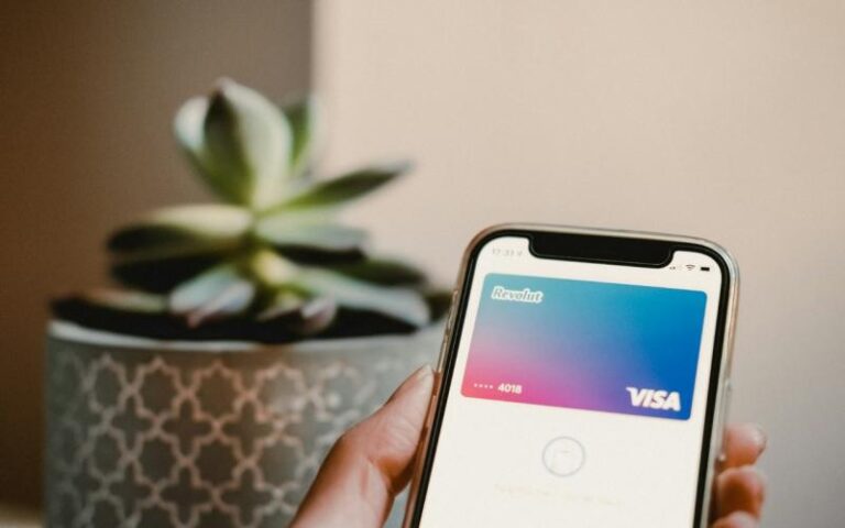 Μεγάλη απάτn στη REVOLUT: Πώς πήραν χιλιάδες εupώ από κάρτα χρήση