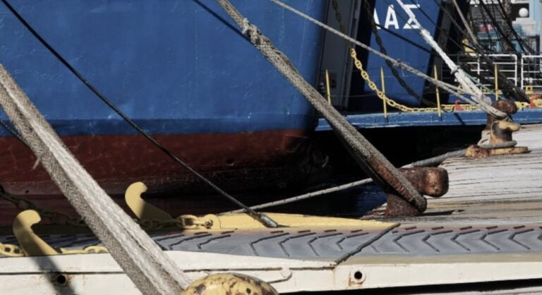 Απεργία στα πλοία – Δεν λύνουν κάβους 22-23 Οκτώβρη