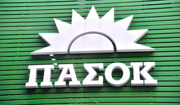 Εκλογές ΠΑΣΟΚ: Νίκος Ανδρουλάκης και Χάρης Δούκας στον β’ γύρο