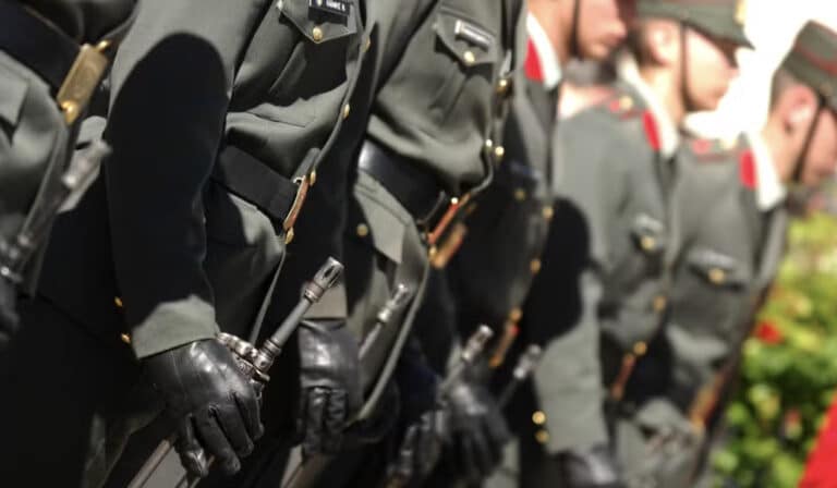 Θλίψη: Ταγματάρχης πέθανε αιφνιδίως 15 ημέρες πριν την αποστρατεία του – Ήταν πατέρας τριών παιδιών