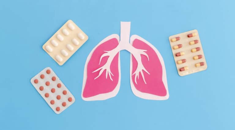 Καρκίνος του πνεύμονα: Το σημάδι που εμφανίζεται στο πρόσωπο και άλλα 5 κρυφά συμπτώματα