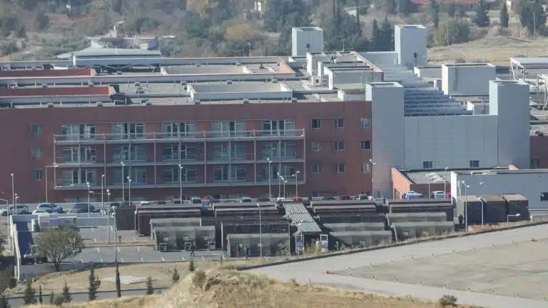 «Έβαλα τη γυναίκα μου για εγχείρηση και μου έδωσαν μισό άνθρωπο» – Νέα καταγγελία για το 424 στρατιωτικό νοσοκομείο