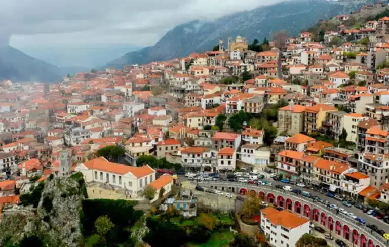 Σε κατάσταση έκτακτης ανάγκης η Αράχωβα