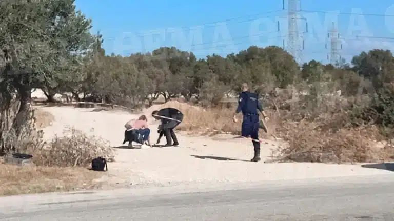 EKTAKTO Παραδόθηκε 19χρονος που εμπλέκεται στη δολοφονία 5χρονου