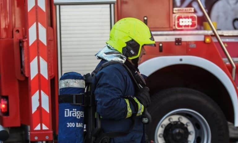 Φωτιά στην Πολυτεχνειούπολη στου Ζωγράφου