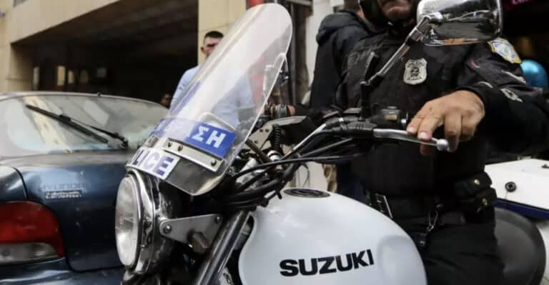 Απίστευτο – Έκλεψαν κατασχεμένα οχήματα από το ΑΤ Ομόνοιας