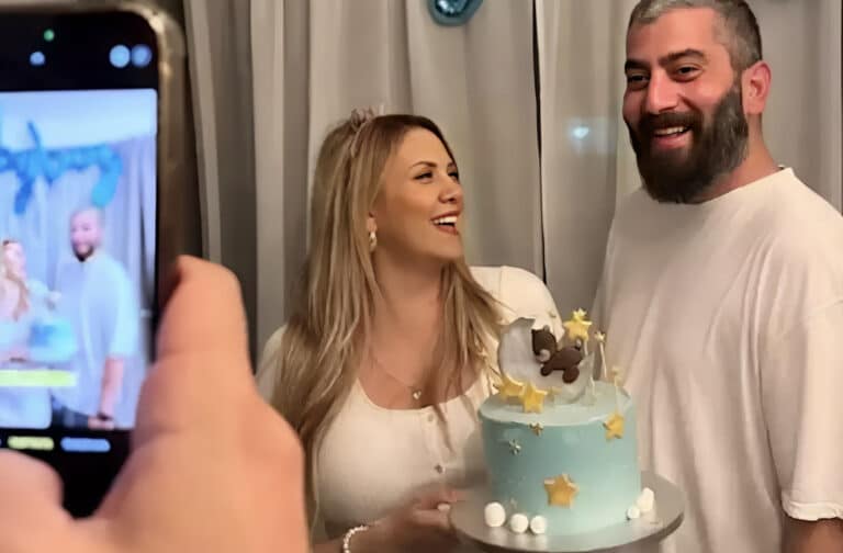 Φωτεινή Πετρογιάννη και Μιχάλης Ρουμπής έκαναν baby shower λίγο πριν τη γέννηση του παιδιού τους