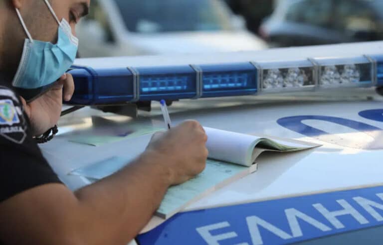Αλλαγές στον ΚΟΚ: Πρόστιμο 2.000 εupώ για την αγαπημένη ελληνική συνήθεια!
