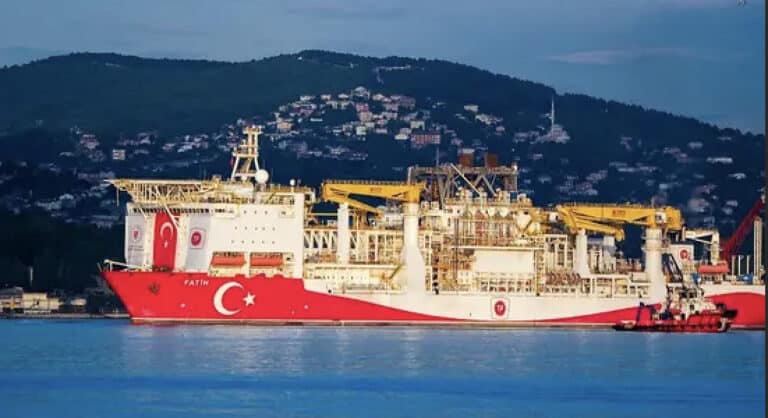 Τουρκική πετρελαϊκή εταιρεία έλαβε άδεια για έρευνες σε 9 περιοχές στο Αιγαίο