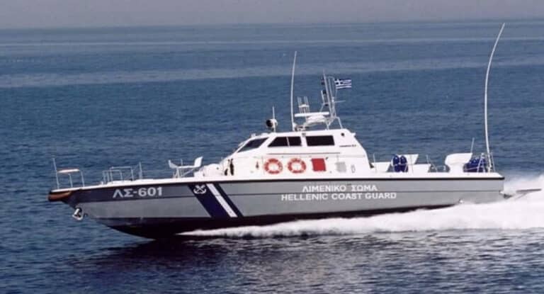 Βουλιαγμένη: Νεκρός 25χρονος κατά τη διάρκεια μαθημάτων κατάδυσης – Συνελήφθησαν ο εκπαιδευτής και ο βοηθός του