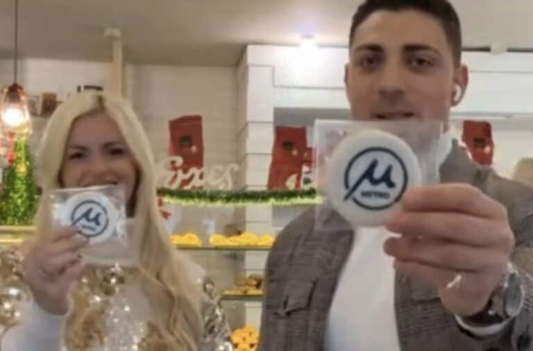 Έφτιαξαν μπισκότα με το… λογότυπο του μετρό Θεσσαλονίκης