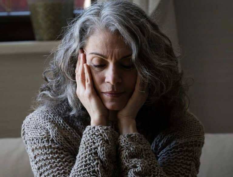 Ο γιος μου μόλις παντρεύτηκε και η νύφη μου δεν ξέρει να βράζει ούτε αυγό. Τι να κάνω;