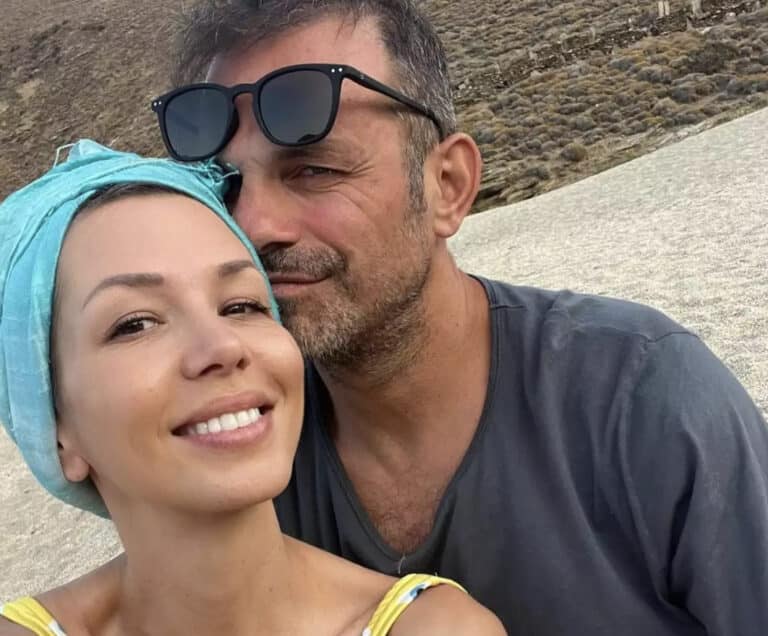 Περιμένουν τον.. Άι Βασίλη, Αλεξάνδρα Νικολαΐδου και Ντέμης Νικολαΐδης: Μεγάλες χαρές στο σπιτικό τους, λίγο πριν τα Χριστούγεννα