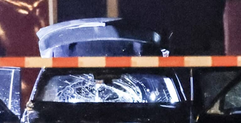 Σοκαριστική εικόνα της διαλυμένης BMW που σάρωσε πάνω από 200 ανθρώπους στο Μαγδεμβούργο – Πώς ο ψυχίατρος εκμεταλλεύθηκε τα κενά ασφαλείας