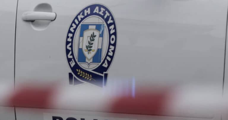 Ανήλικοι μαχαίρωσαν στον θώρακα 23χρονο που τους έκανε παρατήρηση γιατί χτυπούσαν πόρτες σπιτιών