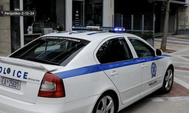 Θεσσαλονίκη: Γυναίκα βγήκε nμiγuμνη στον δρόμο για να γλιτώσει από τον άντρα της – Είχε αίματα και χτυπήματα στο κεφάλι